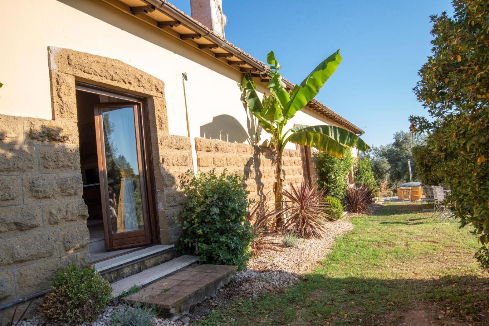 Agriturismo Cerrosughero Canino Luaran gambar